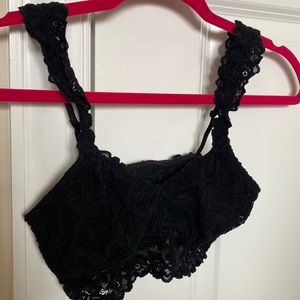 black lace aerie bralette